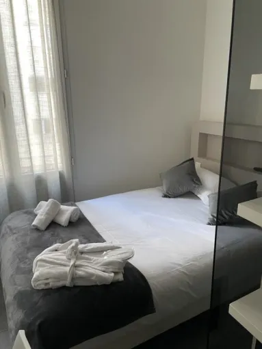 Réserver une chambre d'hôtel en amoureux au Cannet, Cannes, Hôtel Anna Livia ***